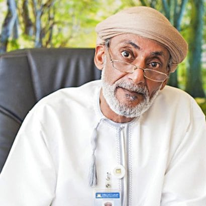 Should Omani graduates accept only jobs of their specializations?